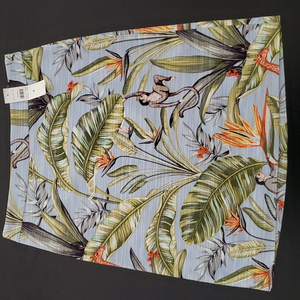 Ann Taylor skirt NWT Size 4